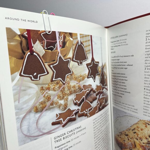 The Essential Christmas Cookbook 2000 - Picture 8 of 8